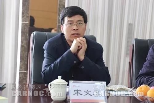新葡的京集团35222vip与龙浩航校联合申办飞行技术专业